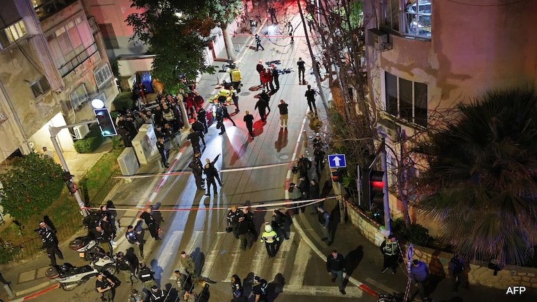 3 Injured In Tel Aviv Stabbing Attack, Attacker Killed